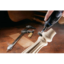 DREMEL Polissoir abrasif grain 320 – Finition parfaite | DREMEL DREMEL Polissoir abrasif grain 320 – Finition parfaite | DREMEL