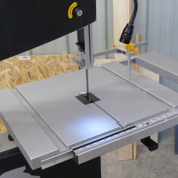 Scie à ruban EnergyBand-160ASP avec aspiration intégrée 750 W PEUGEOT