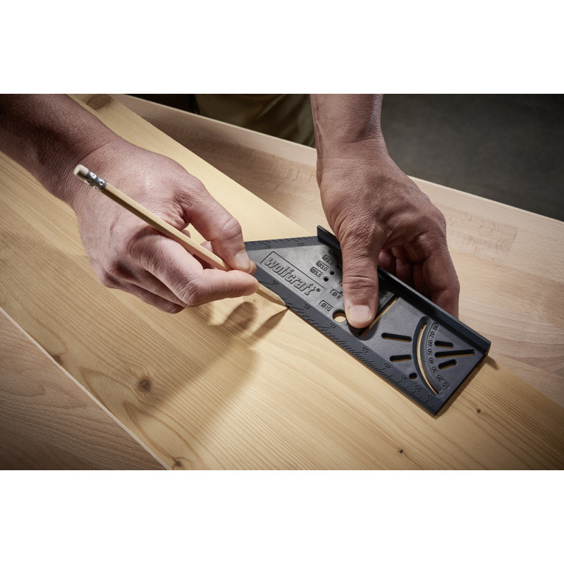 Equerre 3D pour coupes en biais WOLFCRAFT Equerre 3D pour coupes en biais WOLFCRAFT