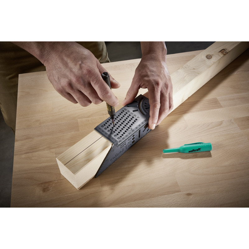 Equerre 3D pour coupes en biais WOLFCRAFT Equerre 3D pour coupes en biais WOLFCRAFT