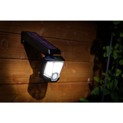 Applique extérieure solaire LED avec détecteur 30 W EGLO Applique extérieure solaire LED avec détecteur 30 W EGLO