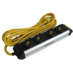 Multiprise 4 prises avec clapet 5 m STANLEY