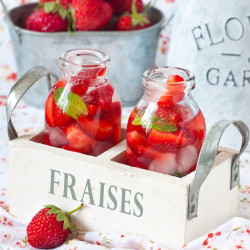 Impression sur verre Fraises 45 x 45 cm