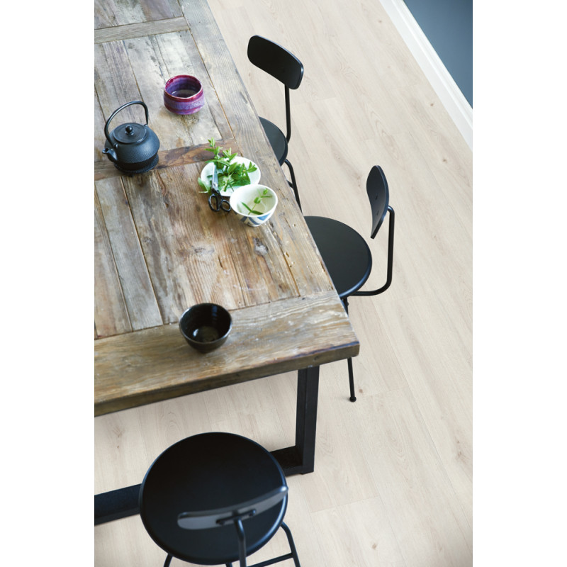 Sol stratifié Stavanger Pro chêne sel marin – 2,3 m² | PERGO