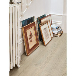 Sol stratifié Stavanger Pro chêne vilaleta – 2,3 m² | PERGO