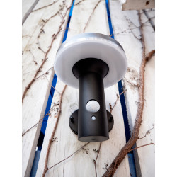 Applique murale solaire LED avec détecteur de mouvement 18 x 18 x 17,5 cm XANLITE