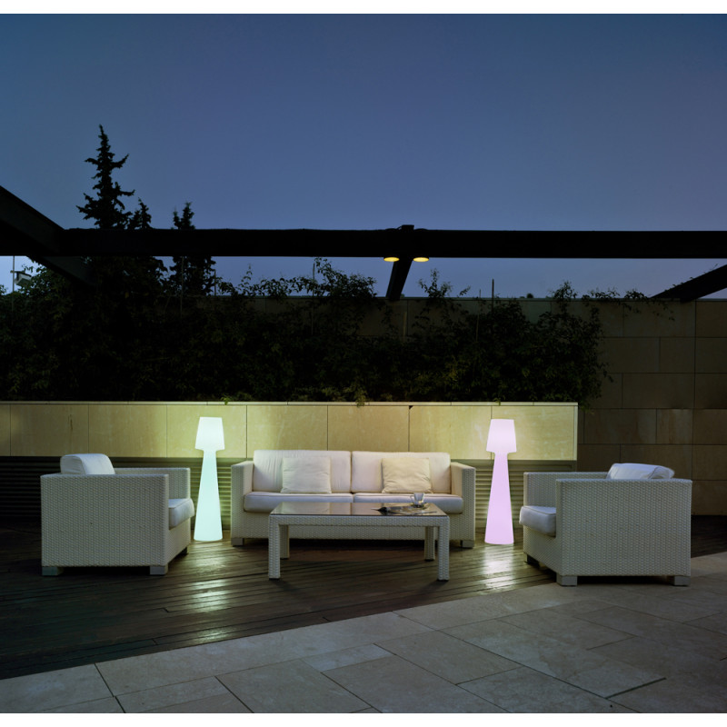 Lampadaire extérieur LED Lola RVB – Éclairage Ambiant | NEWGARDEN
 Lampadaire extérieur LED Lola RVB – Éclairage Ambiant | NEWGARDEN