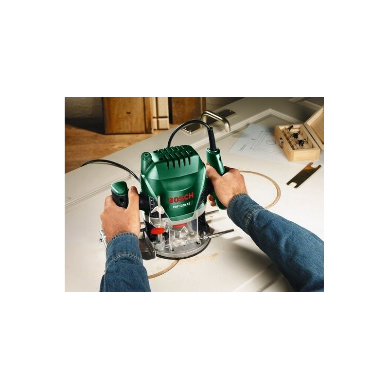 Défonceuse POF 1200 AE - BOSCH Défonceuse POF 1200 AE - BOSCH