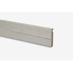 Profil de finition pour escalier ouvert stratifié