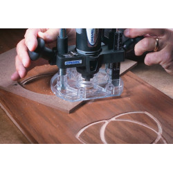 Défonceuse Plongeante DREMEL – Précision & Puissance | DREMEL Défonceuse Plongeante DREMEL – Précision & Puissance | DREMEL