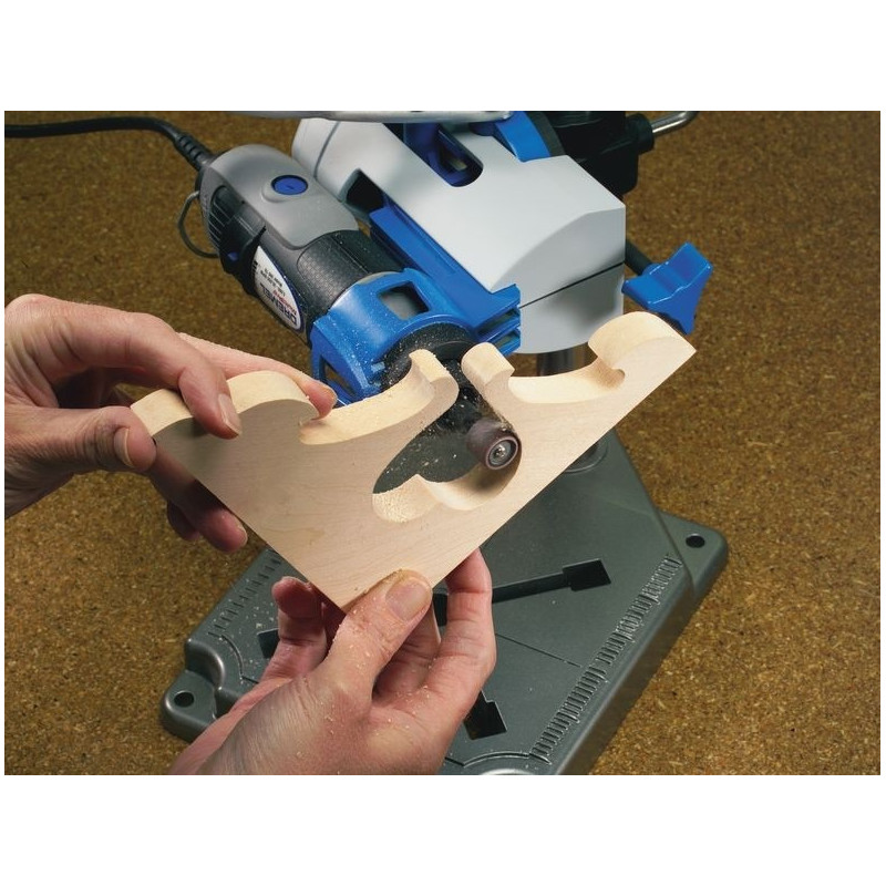 Support vertical DREMEL – Accessoire polyvalent | DREMEL Support vertical DREMEL – Accessoire polyvalent | DREMEL