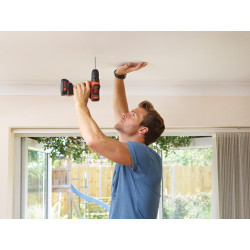 Perceuse-visseuse 10.8V avec 2 batteries - BDCDD12KB-QW - BLACK+DECKER