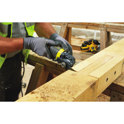 Outil multifonction FME650K-QS 300W – Polyvalence | STANLEY FATMAX
 Outil multifonction FME650K-QS 300W – Polyvalence | STANLEY FATMAX