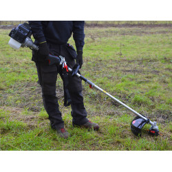 Débroussailleuse thermique 4 en 1 DCBT33XTOR40M-4IN1 33 cc ELEM GARDEN TECHNIC Débroussailleuse thermique 4 en 1 DCBT33XTOR40M-4IN1 33 cc ELEM GARDEN TECHNIC