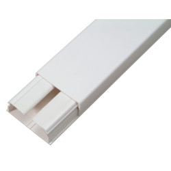 Goulotte DLP 40 x 16 mm blanche 2,1 m – Installation facile | LEGRAND
