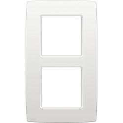 Plaque de recouvrement NIKO double verticale blanche – Élégance & Durable | NIKO