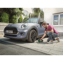 Pompe à air comprimé sur batterie UniversalPump 18 V BOSCH