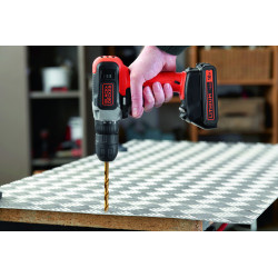 Perceuse visseuse sur batterie BCD001C2AFC-QW 18V BLACK+DECKER