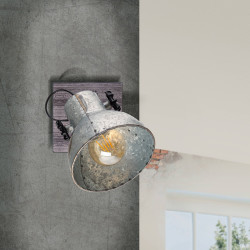 Spot Barnstaple zinc aspect usagé E27 40 W EGLO Spot Barnstaple zinc aspect usagé E27 40 W EGLO