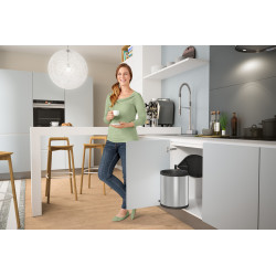 Poubelle à encastrer Compact-Box M inox 15 L HAILO Poubelle à encastrer Compact-Box M inox 15 L HAILO
