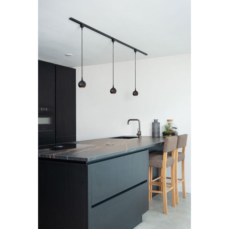 Suspension LED Track Favori noire dimmable GU10 50 W LUCIDE