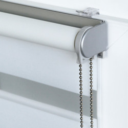 Store enrouleur jour/nuit Chic blanc 70 x 250 cm MADECO Store enrouleur jour/nuit Chic blanc 70 x 250 cm MADECO
