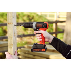 Perceuse-visseuse sur batterie BCD001C2-QW 2 x 1,5 Ah BLACK+DECKER