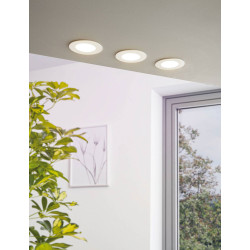 Spot encastrable LED Fueva-a blanc dimmable Ø 12 cm 5 W EGLO Spot encastrable LED Fueva-a blanc dimmable Ø 12 cm 5 W EGLO