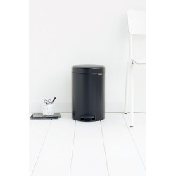 Poubelle à pédale NewIcon noire 12 L BRABANTIA