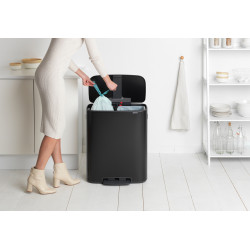 Poubelle de tri à pédale Bo noire 2 x 30 L BRABANTIA Poubelle de tri à pédale Bo noire 2 x 30 L BRABANTIA