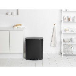 Poubelle de tri à pédale Bo noire 2 x 30 L BRABANTIA Poubelle de tri à pédale Bo noire 2 x 30 L BRABANTIA