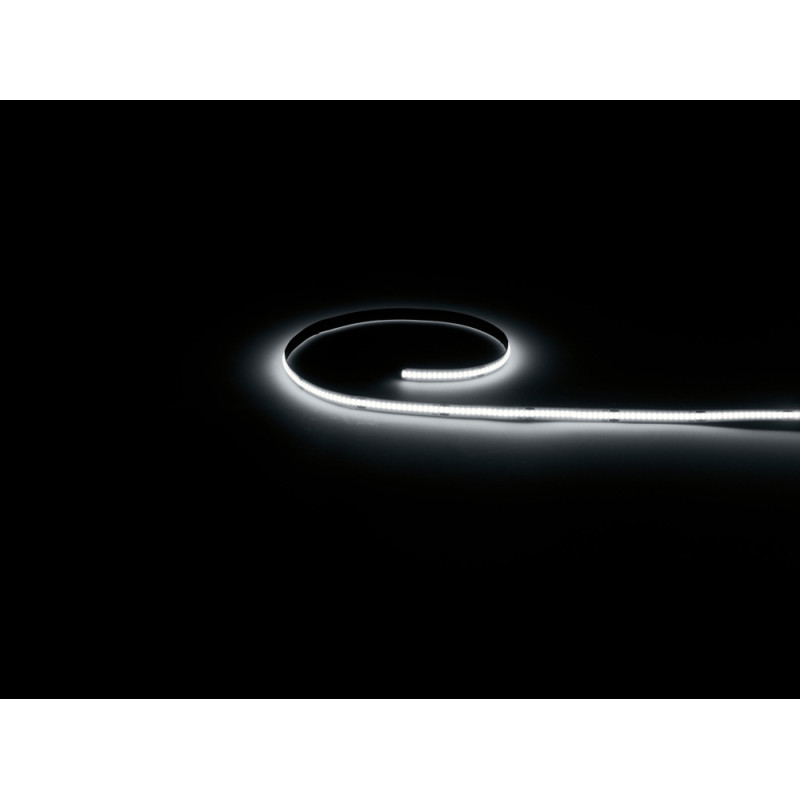 Ruban LED avec télécommande 8 m 52,8 W EGLO Ruban LED avec télécommande 8 m 52,8 W EGLO