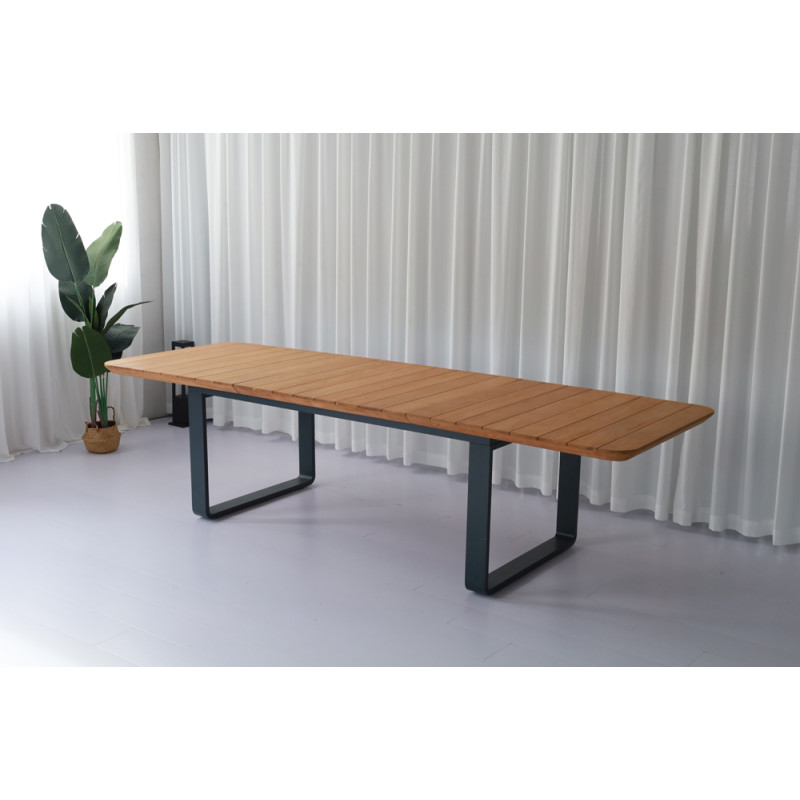 Table de jardin extensible 200-300cm – Design & Durable | IKONE Table de jardin extensible 200-300cm – Design & Durable | IKONE