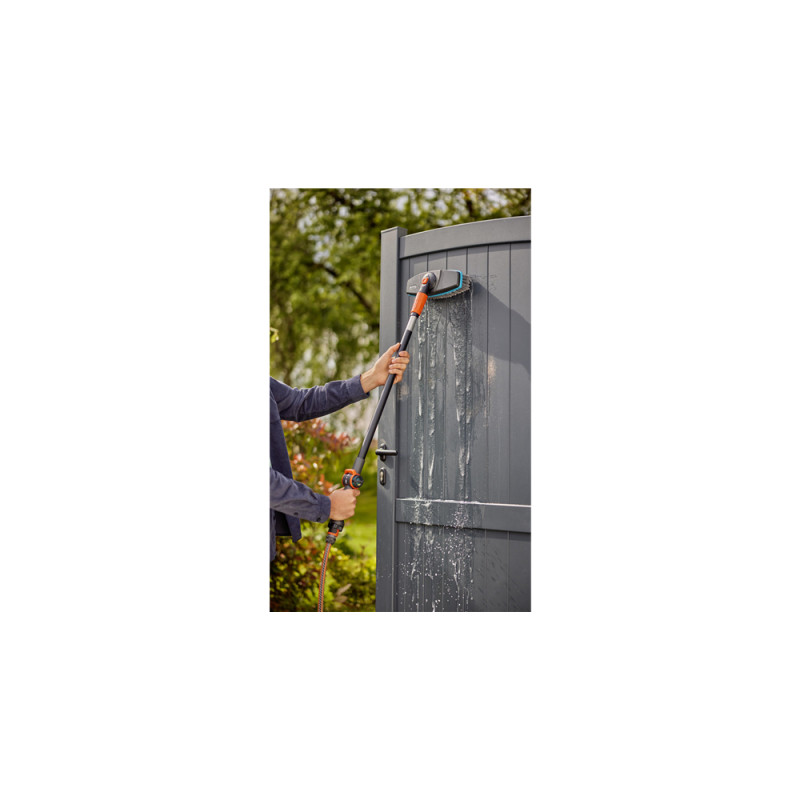 Kit de nettoyage avec brosse souple GARDENA Kit de nettoyage avec brosse souple GARDENA