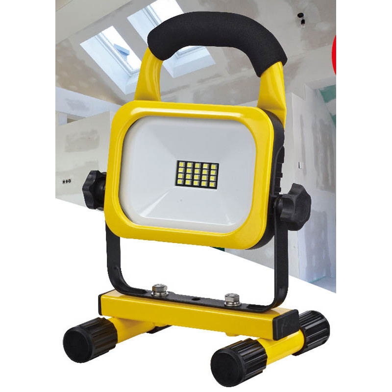 Projecteur LED sur batterie 900 lm 10 W INVENTIV