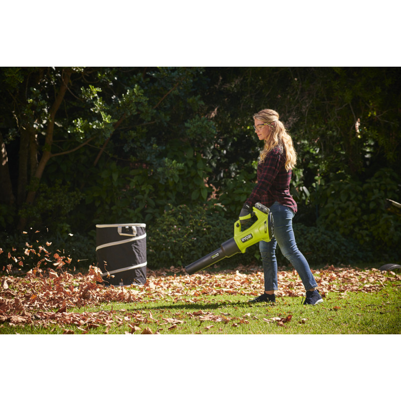 Sac à déchets pop-up 150L RYOBI – Facile à ranger

