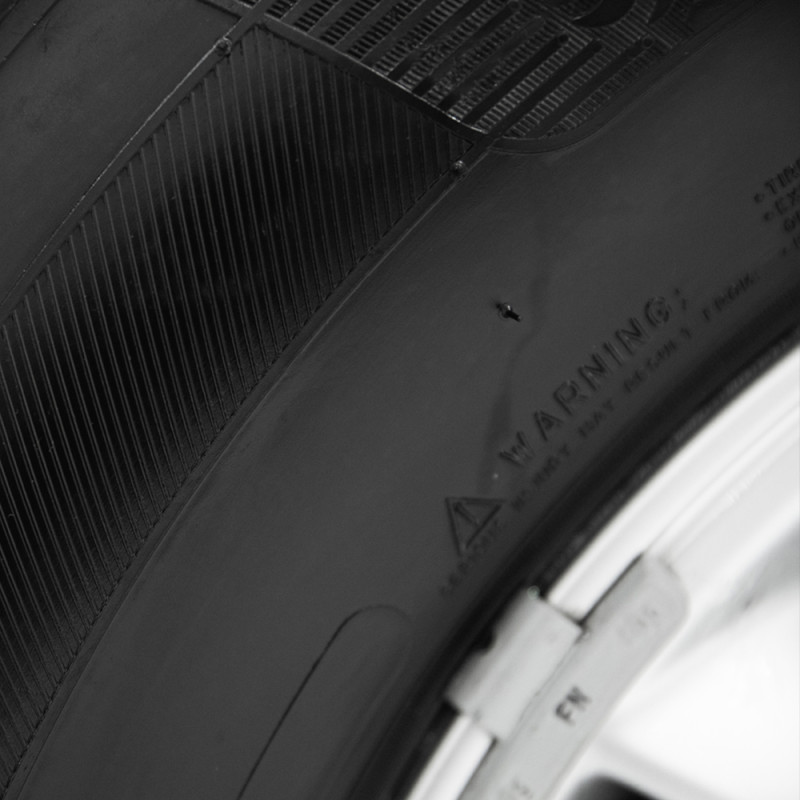 Nettoyant Pneu Wet N Black 500ml – Brillance Durable | TURTLE WAX

