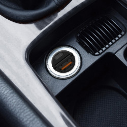 Mini chargeur voiture USB C 30W – Recharge Rapide