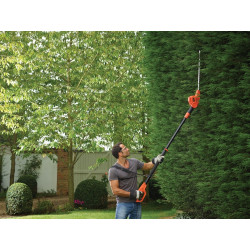 Taille-haie sur perche BLACK+DECKER – 51cm | BLACK+DECKER Taille-haie sur perche BLACK+DECKER – 51cm | BLACK+DECKER