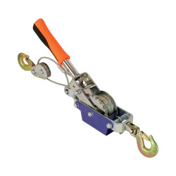 Treuil à main 800 kg CARPOINT – Dépannage Facile

