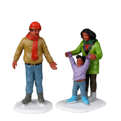 Figurines Patin à Glace Famille – Scène Hivernale | LEMAX