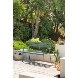 Banc de jardin Greensboro vert olive – Confort extérieur |
 Banc de jardin Greensboro vert olive – Confort extérieur |