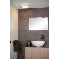 Plafonnier LED pour salle de bain Brice carré blanc 1300 lm 22 W LUCIDE