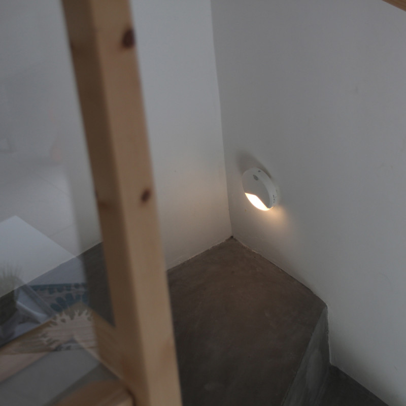 Veilleuse LED fixe avec déteceur de mouvement CHACON