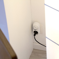 Prise avec dimmer 16 A 200 W CHACON