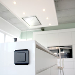 Interrupteur sans fil simple noir DIO