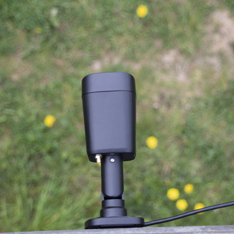 Set de 2 caméras extérieures Wi-Fi avec écran CHACON Set de 2 caméras extérieures Wi-Fi avec écran CHACON