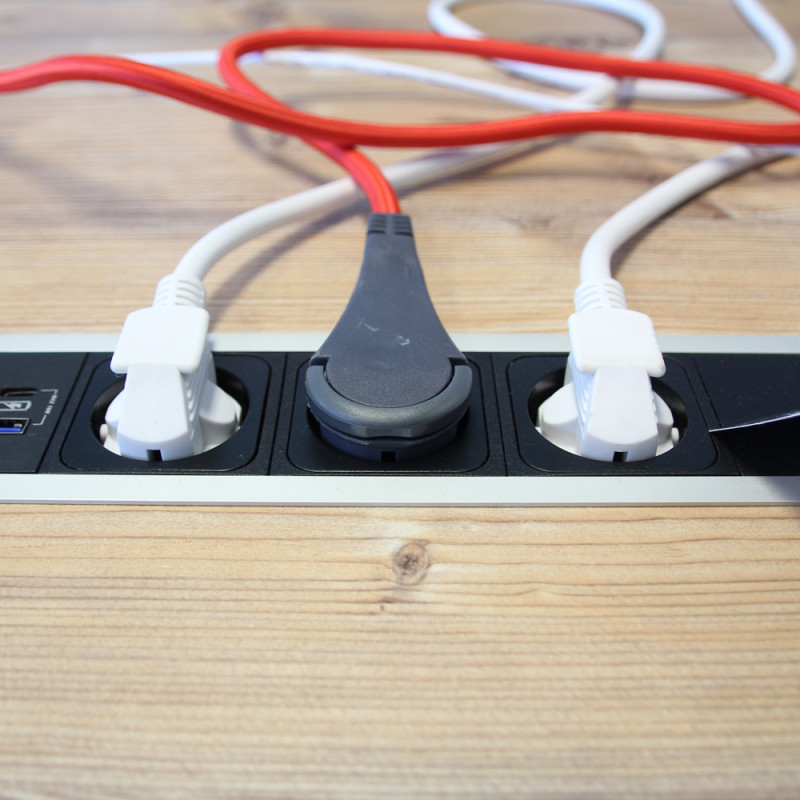 Multiprise 5 prises 2 USB avec interrupteur gris et rouge 1,5 m CHACON Multiprise 5 prises 2 USB avec interrupteur gris et rouge 1,5 m CHACON