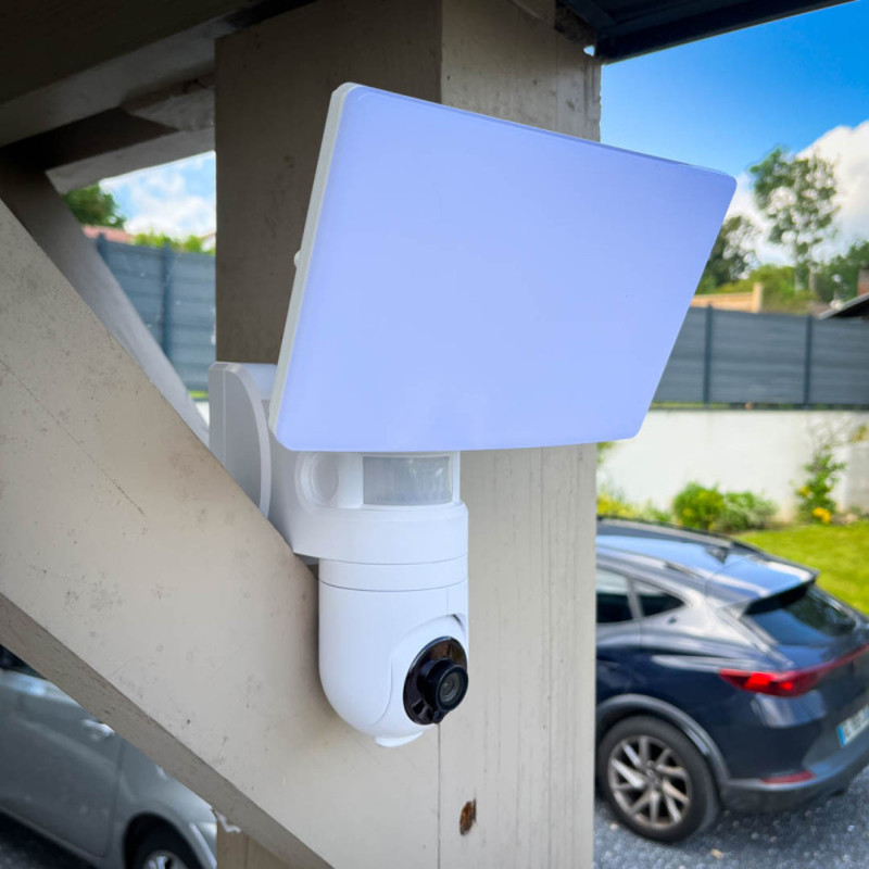 Projecteur LED Extérieur KOZII Caméra Détecteur Mouvement | KOZII