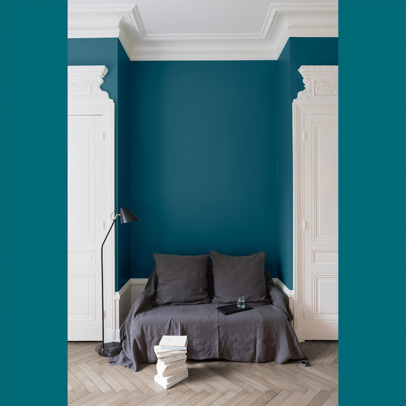 Peinture Murale Bleu Paon Mat – Velours & Chic | LIBERON Peinture Murale Bleu Paon Mat – Velours & Chic | LIBERON